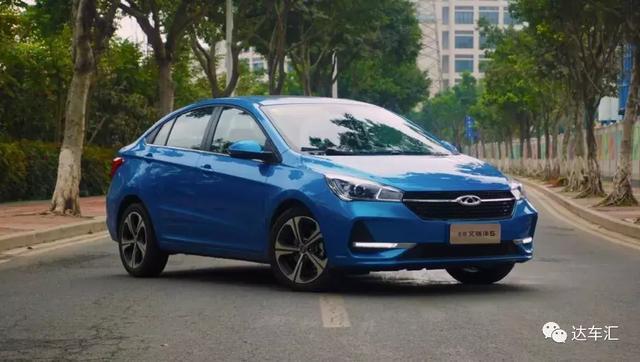 苏大强决定要买车 艾瑞泽5和桑塔纳该选谁？